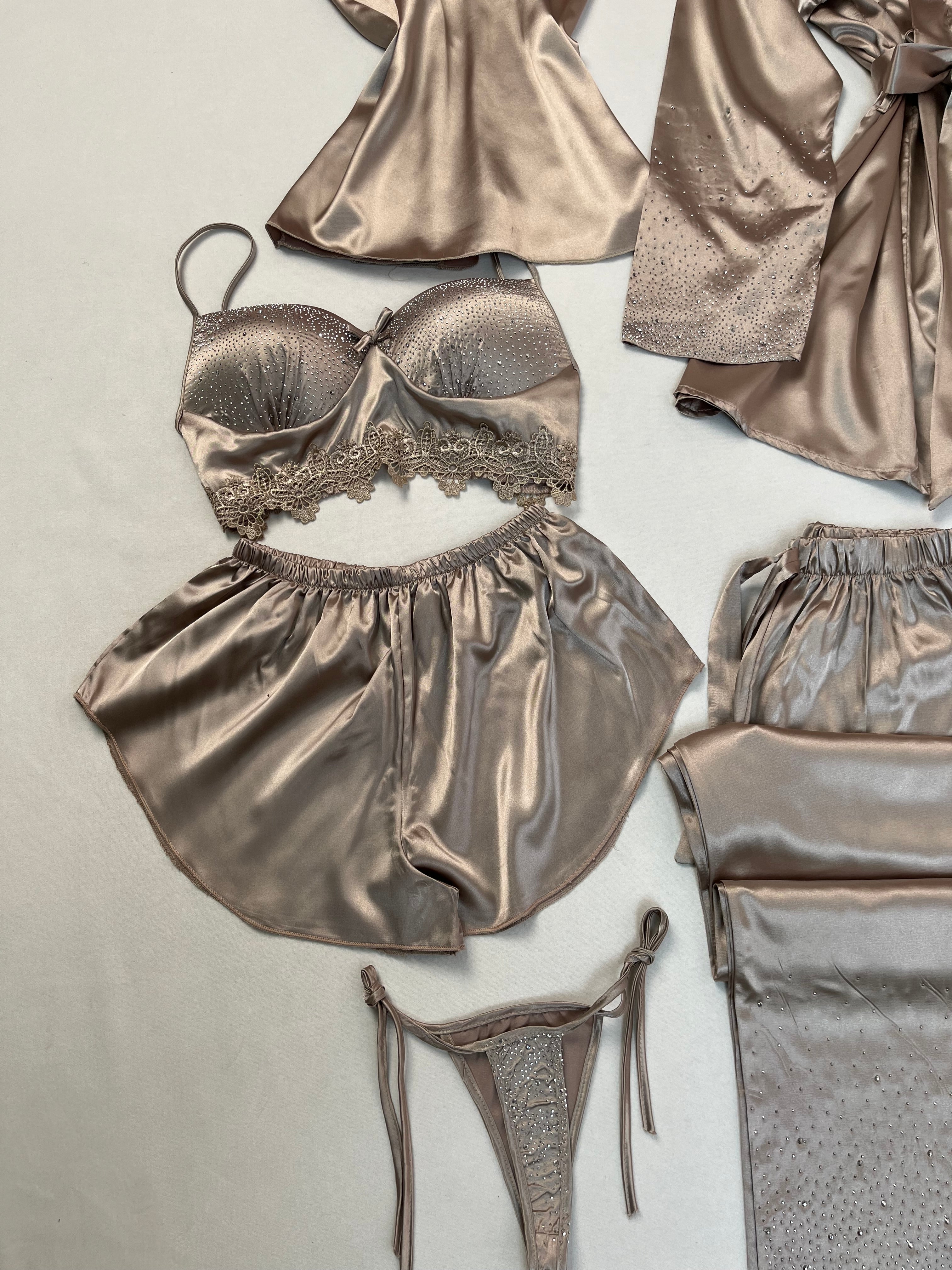 Crystal Beige Set
